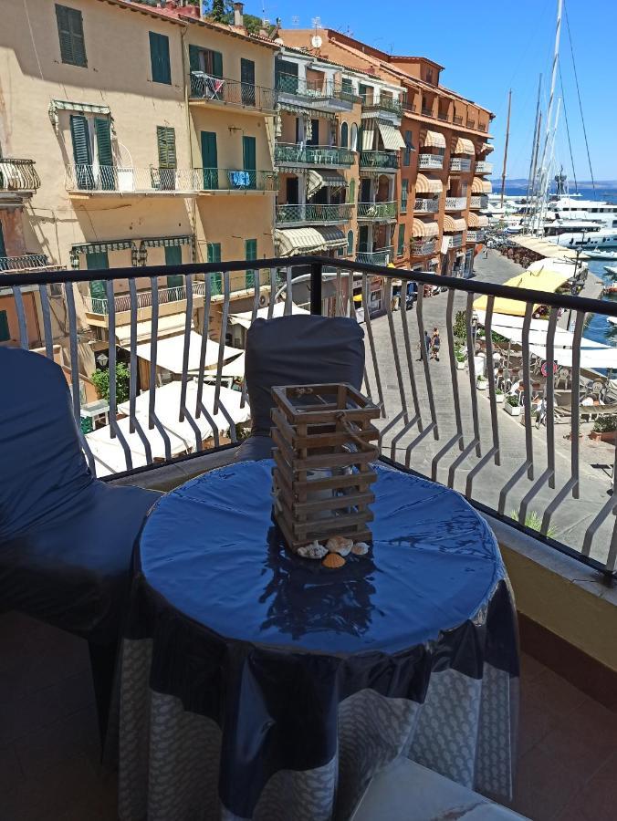 Вілла Ampio Monolocale Con Balcone Fronte Mare Порто-Санто-Стефано Екстер'єр фото