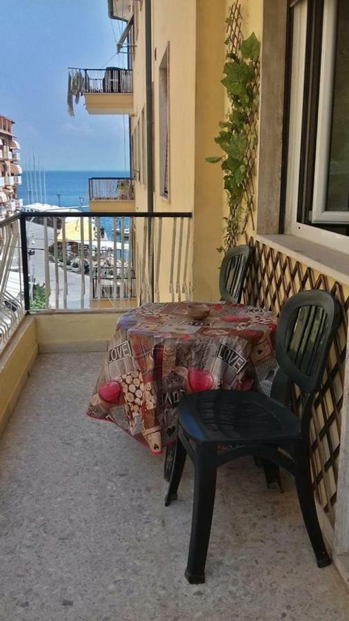 Вілла Ampio Monolocale Con Balcone Fronte Mare Порто-Санто-Стефано Екстер'єр фото